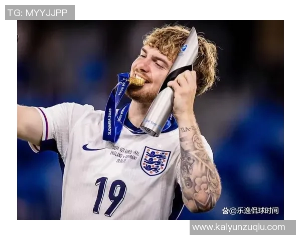 PFA特别贡献奖颁给埃利奥特以表彰其在U21欧洲杯中的卓越表现