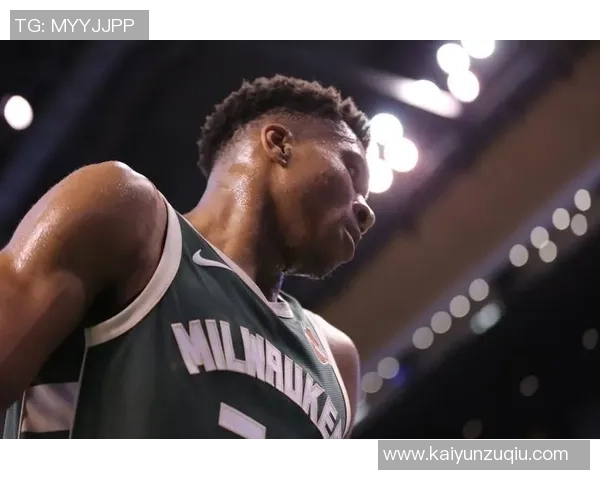 字母哥开局惊艳表现场均36分14板助攻数据令人瞩目